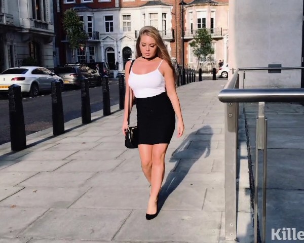 Alessandra Jane – Hot Babe In The Office